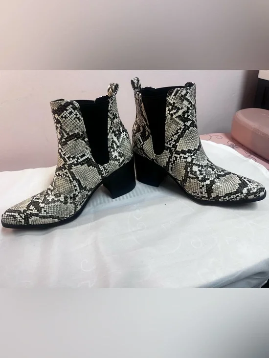 JustFab Snake-Print Chelsea Booties - Black & White - Picture 9 of 12